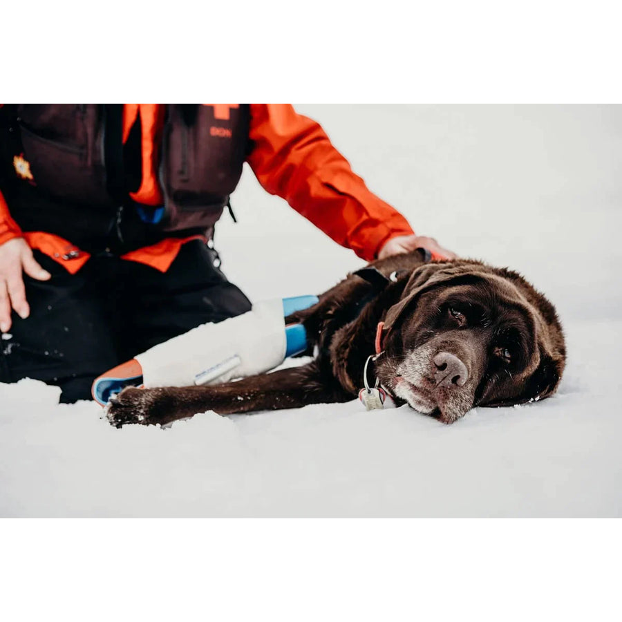 SAM Splint – formbar spjäla 45 cm (18ʺ), orange/blå